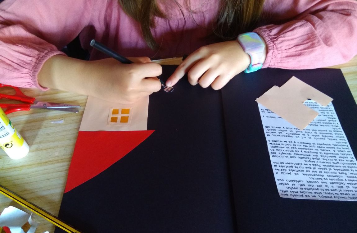 Taller de ilustración de cuentos de Tras la Puerta Títeres