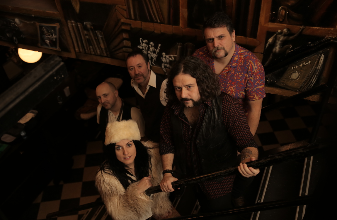 Piece of my heart, 50 años de cheap thrills