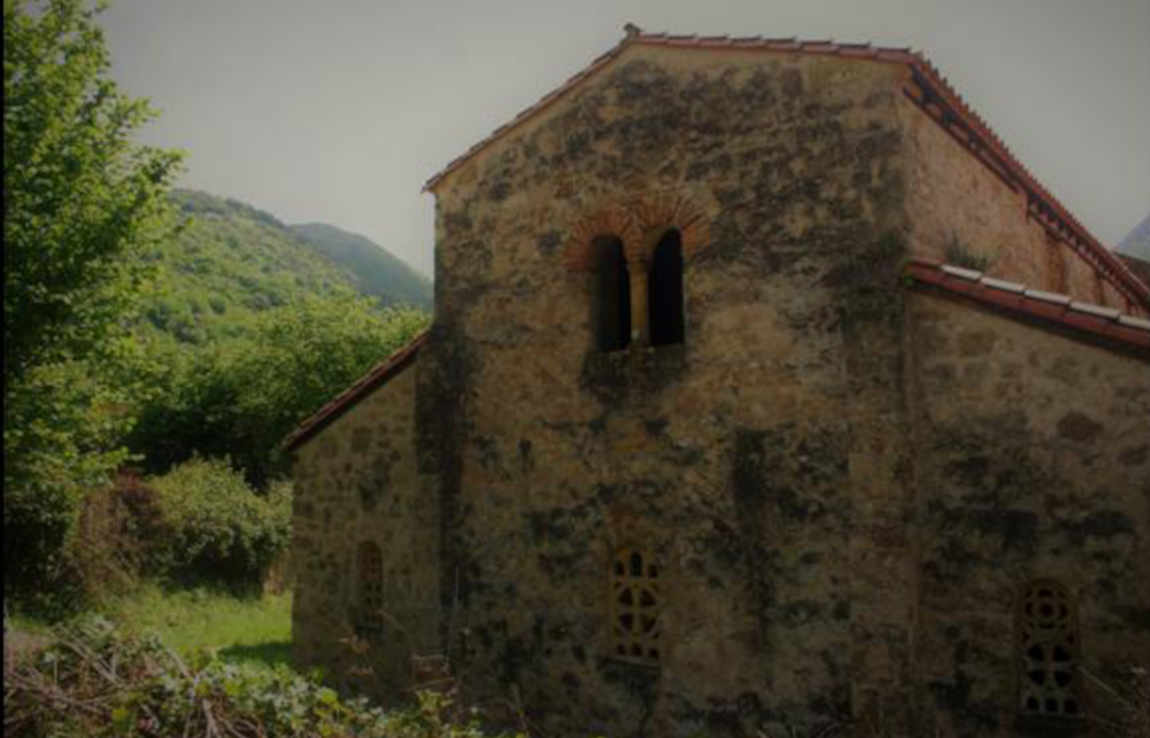 Iglesia prerrománica de Santo Adriano