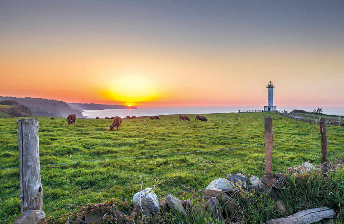 Itinerarios por el patrimonio. El Camino de Santiago de la Costa por la zona oriental vinculado a pueblos marineros