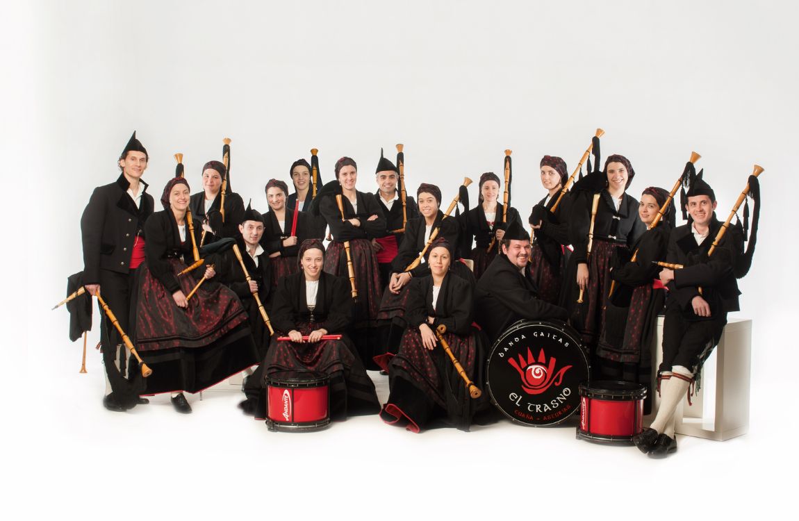 Xa son 25. Banda de Gaitas El Trasno