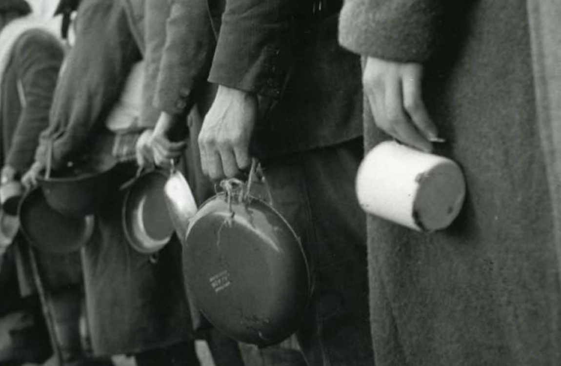 Frente a Frente. Dos visiones fotográficas de la Guerra Civil de Constantino Suárez y Florentino López